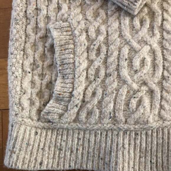 Aran Crafts Irish cable crewneck with 4 front buttons & pockets size XS - Picture 8 of 11